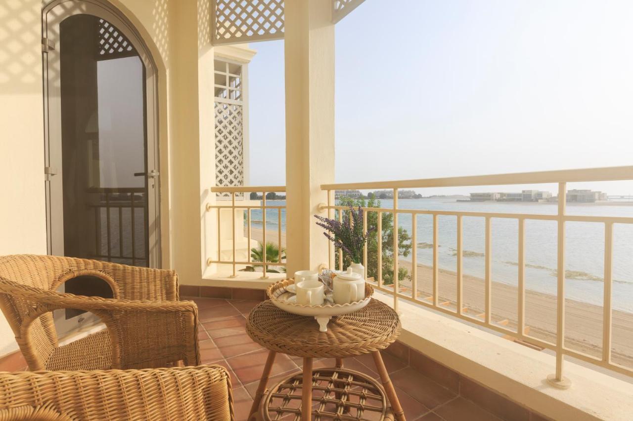 The S Holiday Homes - Stunning 5 Bedrooms Villa At The Palm Jumeirah With Private Beach And Pool Dubai Exterior photo