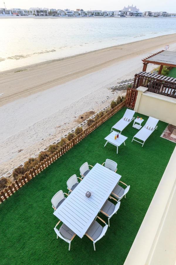 The S Holiday Homes - Stunning 5 Bedrooms Villa At The Palm Jumeirah With Private Beach And Pool Dubai Exterior photo